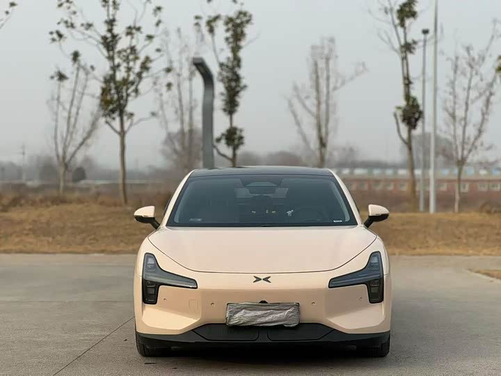 Фото 2 - XPeng Mona M03
