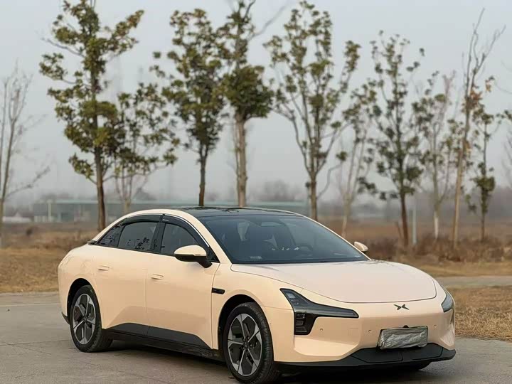 Фото 3 - XPeng Mona M03