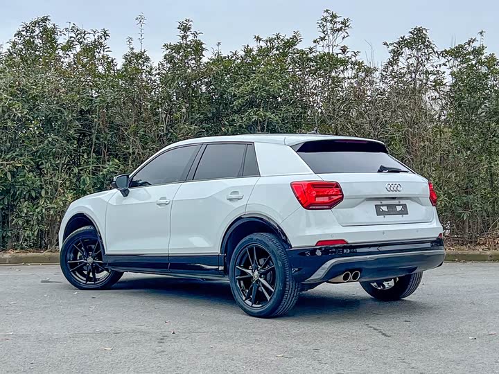 Фото 5 - Audi Q2L