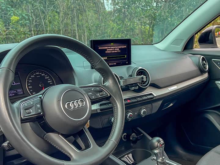 Фото 8 - Audi Q2L