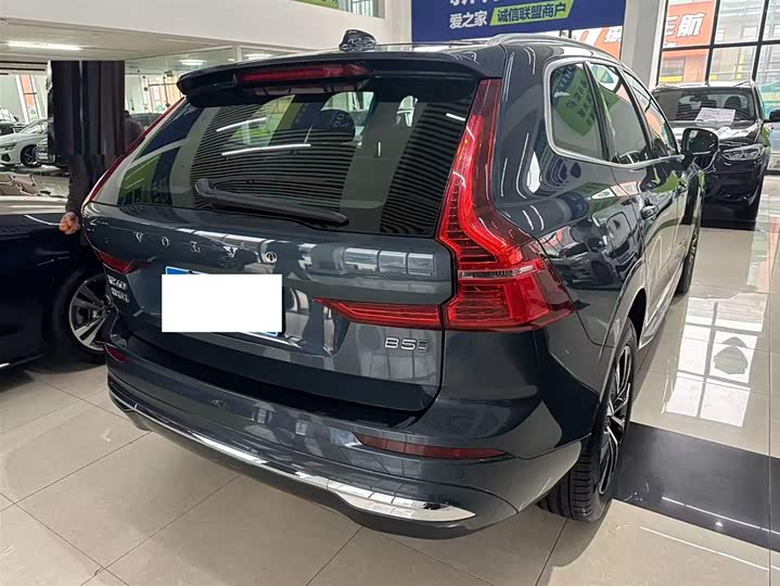 Фото 2 - Volvo XC60