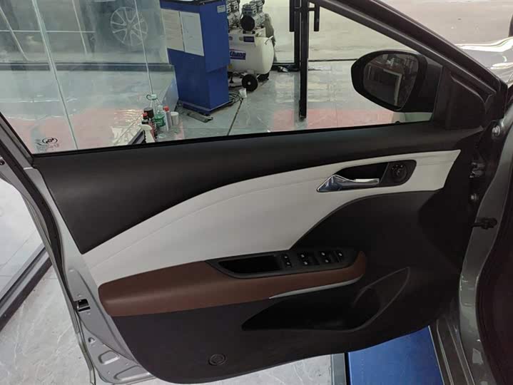 Фото 7 - Chevrolet Monza