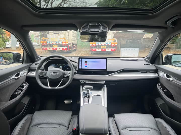 Фото 5 - Geely Preface