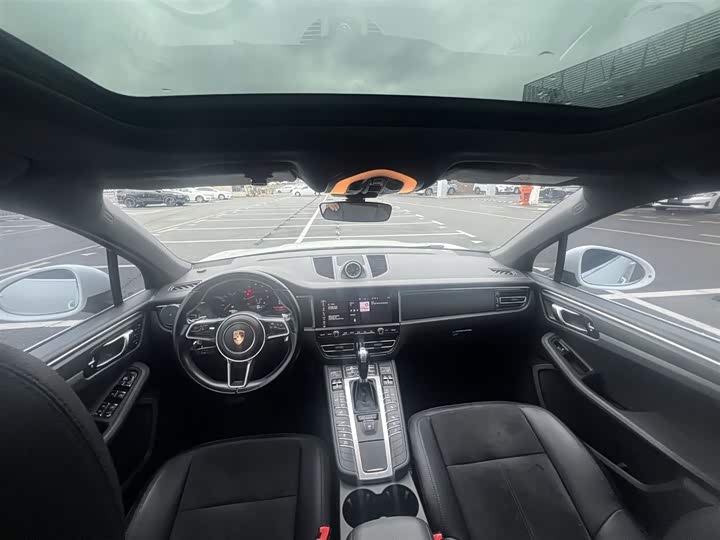 Фото 3 - Porsche Macan