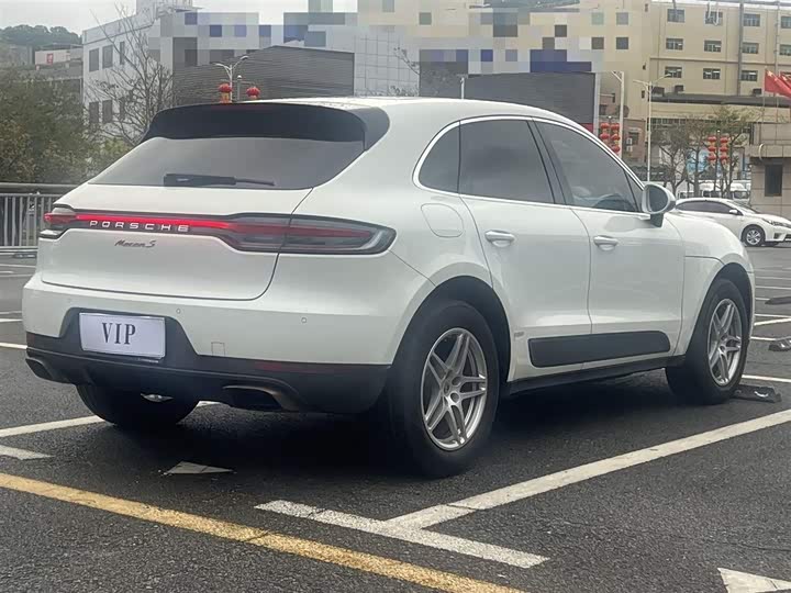 Фото 8 - Porsche Macan