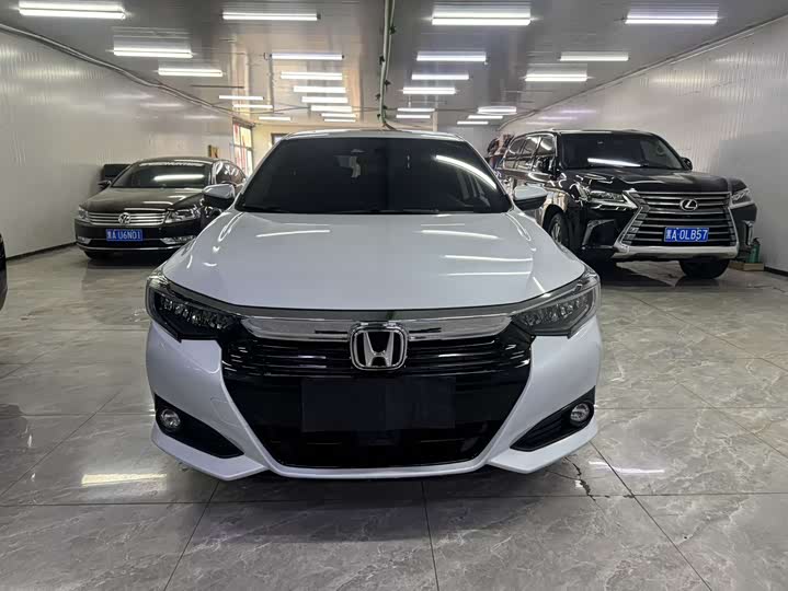 Фото 2 - Honda Crider