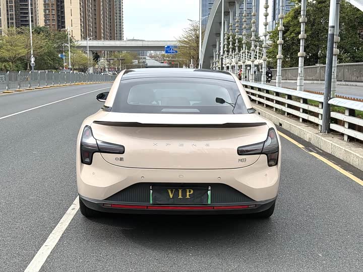 Фото 4 - XPeng Mona M03