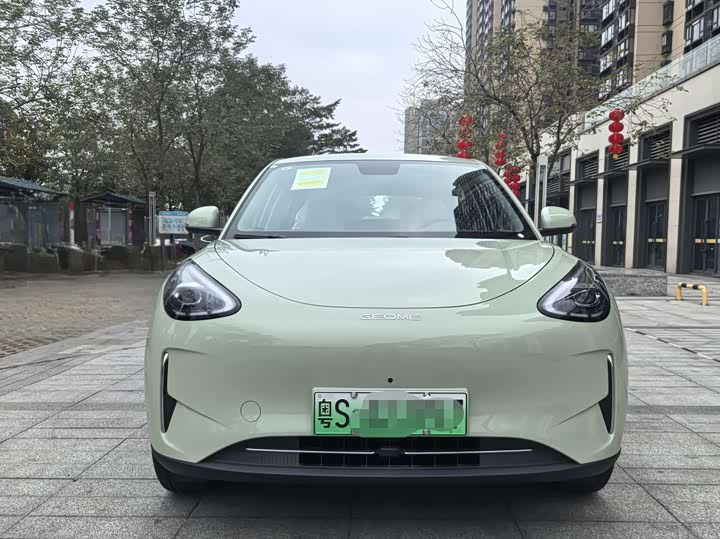 Фото 3 - Geely Galaxy Geome