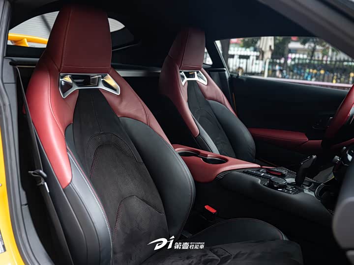 Photo 7 - Toyota Supra