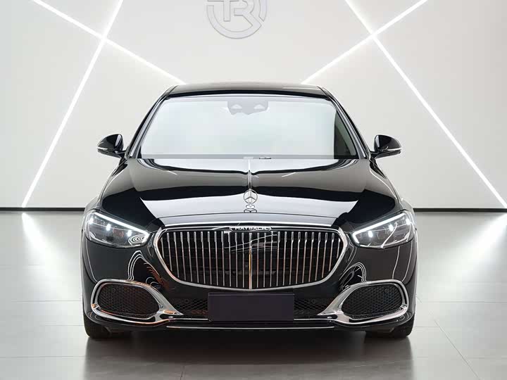 Фото 3 - Mercedes-Benz Maybach S-Class
