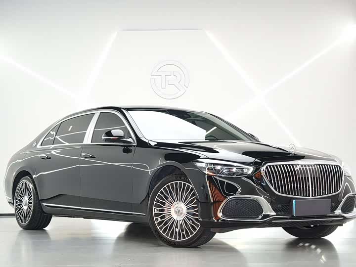 Фото 4 - Mercedes-Benz Maybach S-Class
