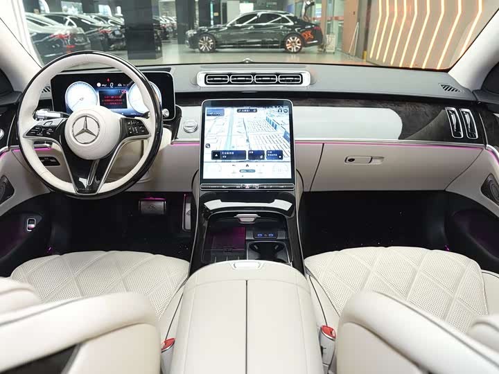 Фото 8 - Mercedes-Benz Maybach S-Class