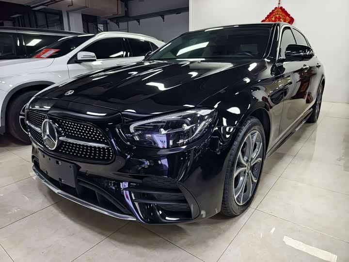 Photo 1 - Mercedes-Benz E-Class