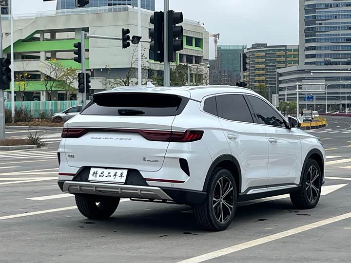 Фото 6 - BYD Song Plus