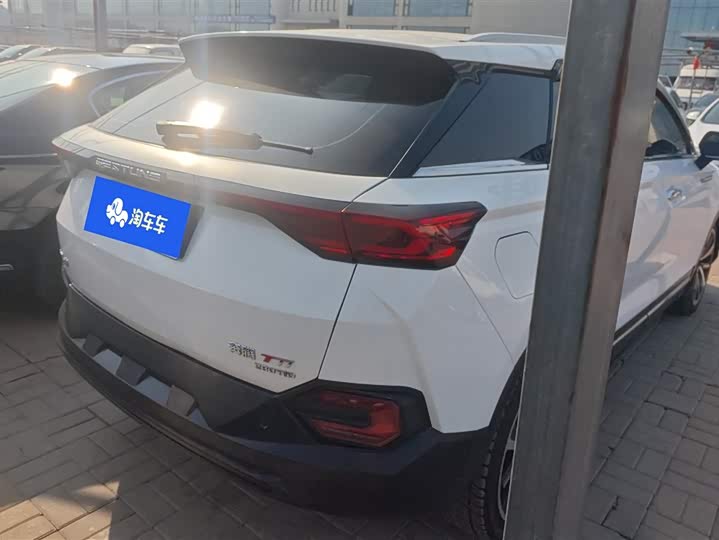 Фото 3 - Bestune T77