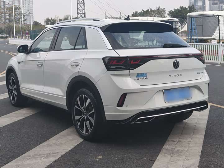 Фото 6 - Volkswagen T-Roc