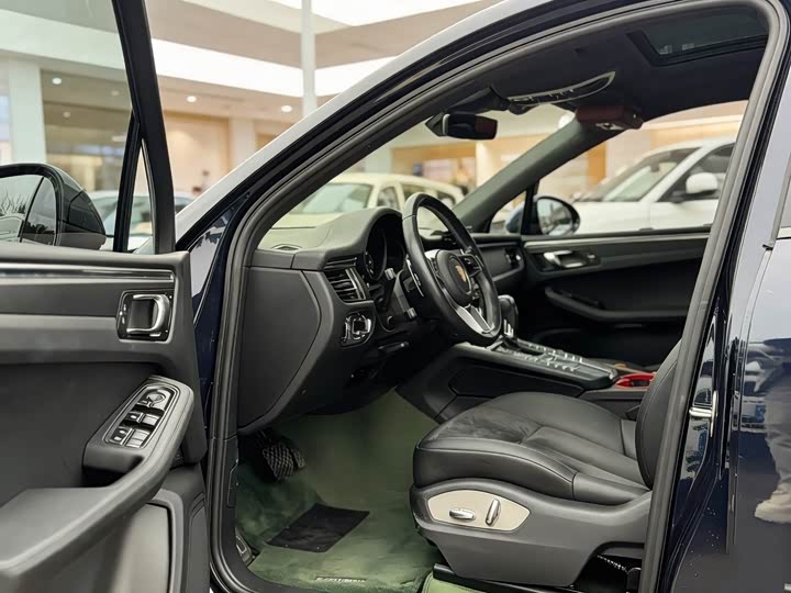 Фото 4 - Porsche Macan