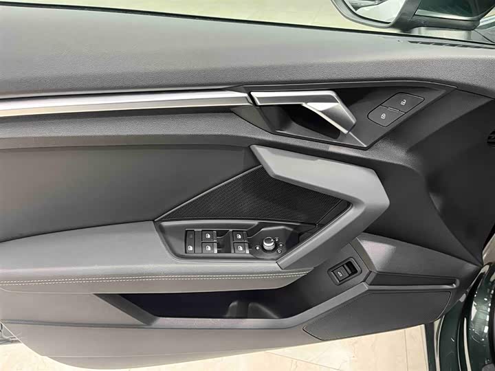 Фото 8 - Audi A3