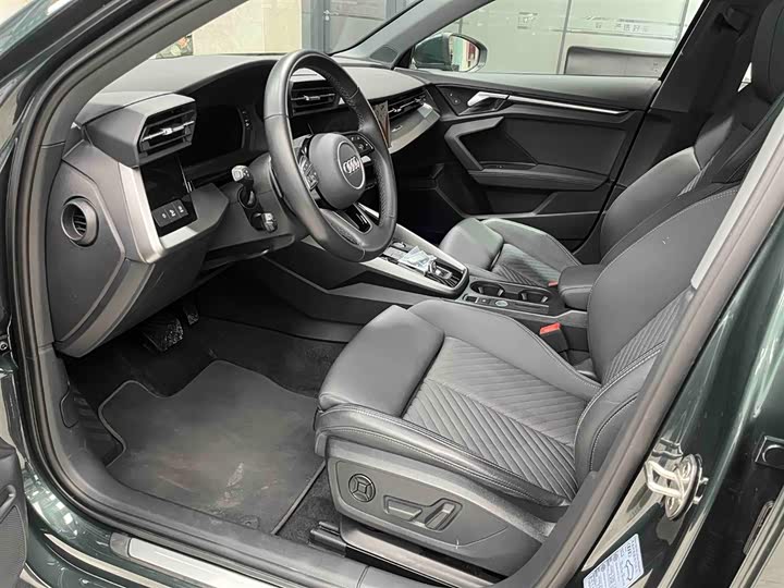 Фото 9 - Audi A3