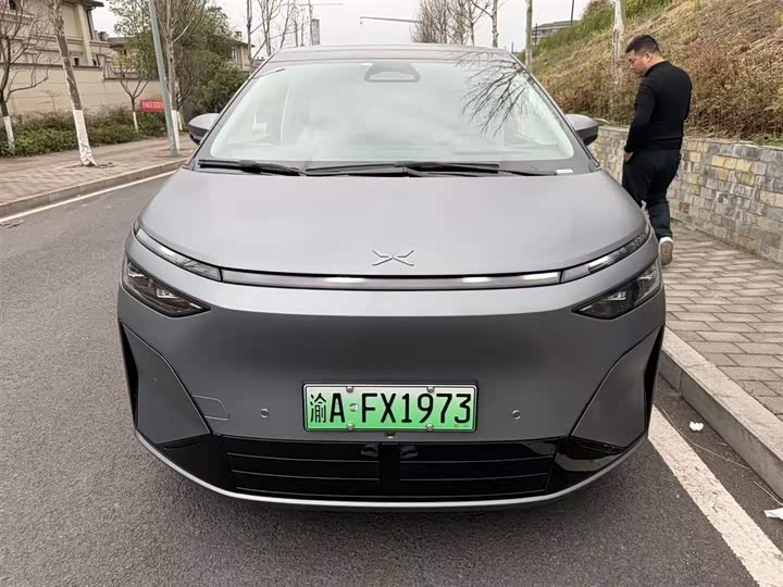 Фото 4 - XPeng X9