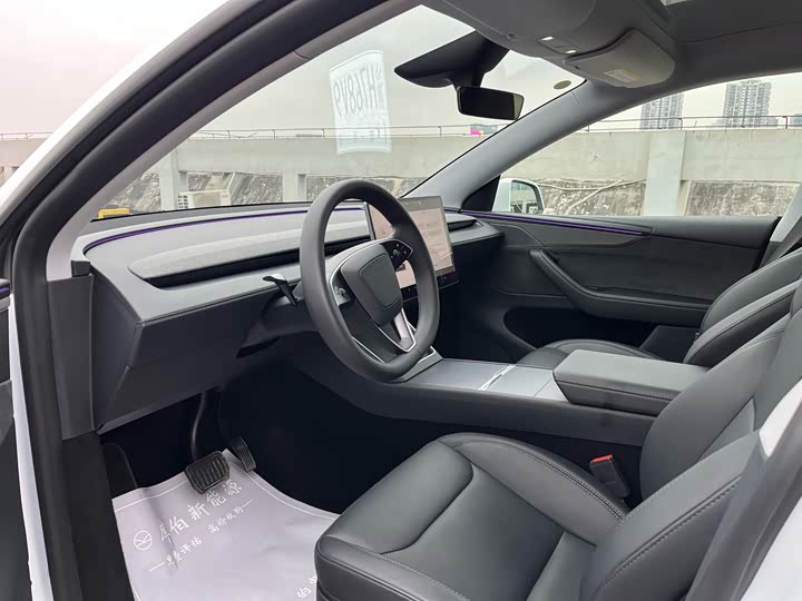Фото 6 - Tesla Model Y