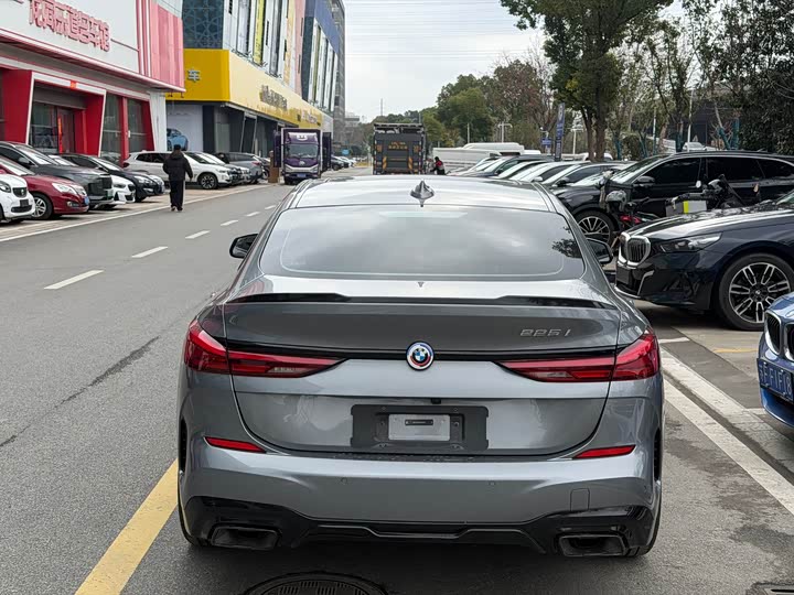 Zdjęcie 6 - BMW 2 Series