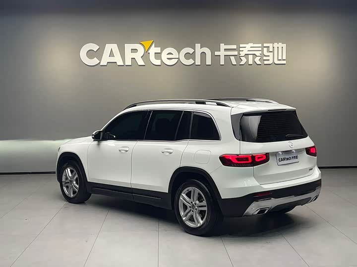 Фото 6 - Mercedes-Benz GLB-Class