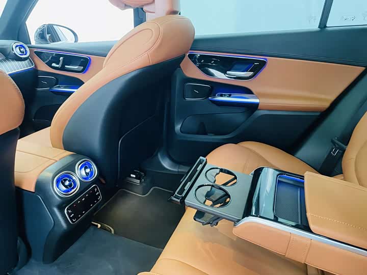 Фото 9 - Mercedes-Benz GLC-Class