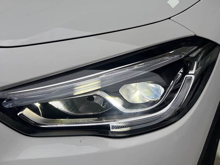 Photo 4 - Mercedes-Benz GLA-Class