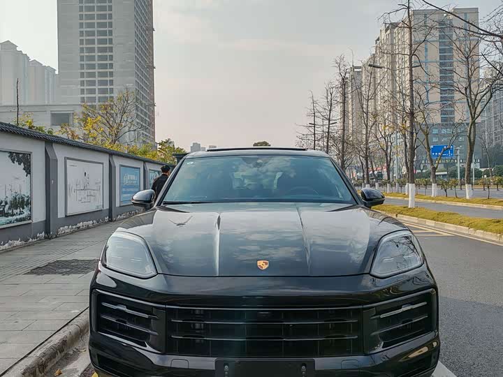 Фото 1 - Porsche Cayenne