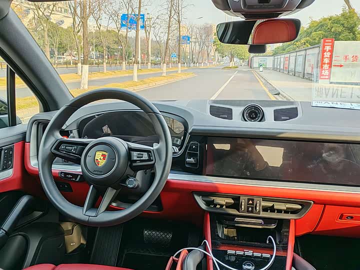 Фото 4 - Porsche Cayenne