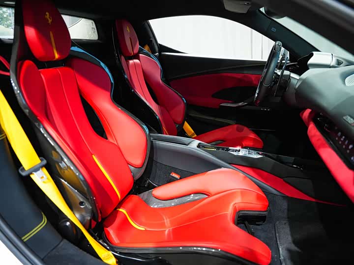 Фото 5 - Ferrari 296