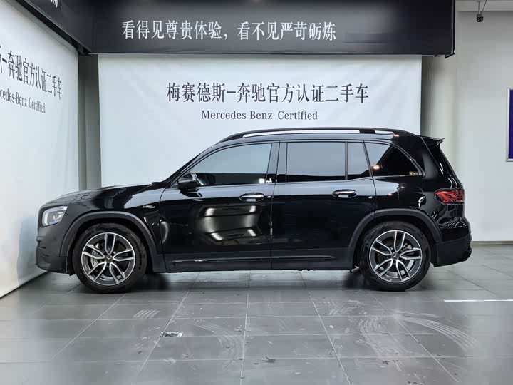 Фото 3 - Mercedes-Benz GLB-Class AMG