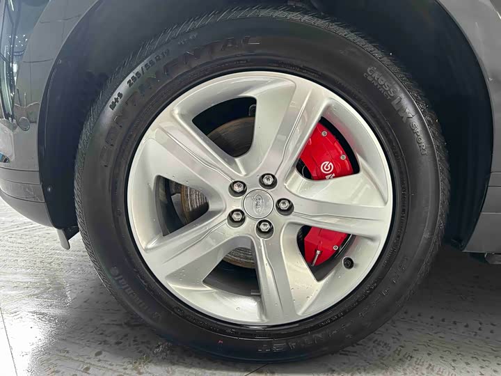 Фото 3 - Land Rover Range Rover Velar