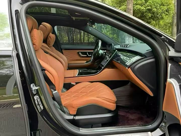Фото 7 - Mercedes-Benz Maybach S-Class
