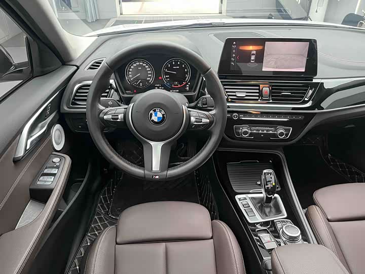 Фото 9 - BMW 1 Series