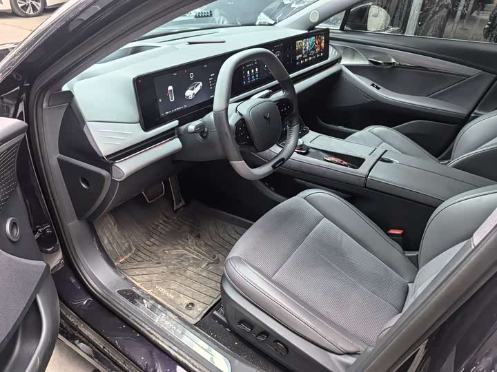 Фото 6 - Voyah Passion