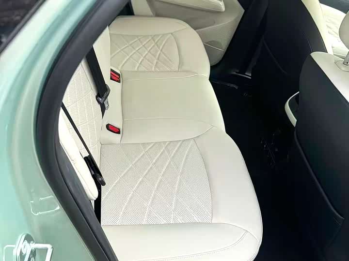 Фото 8 - BAIC Arcfox T1