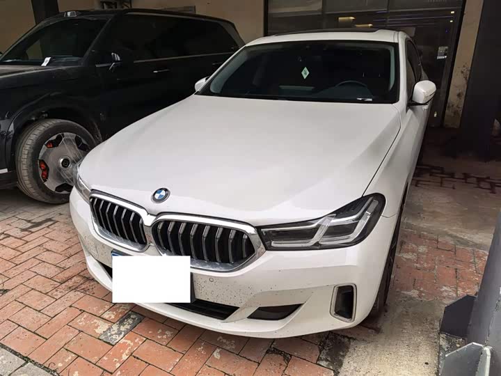 Фото 1 - BMW 6 Series GT