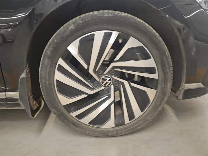 Фото 6 - Volkswagen Magotan GTE Hybrid