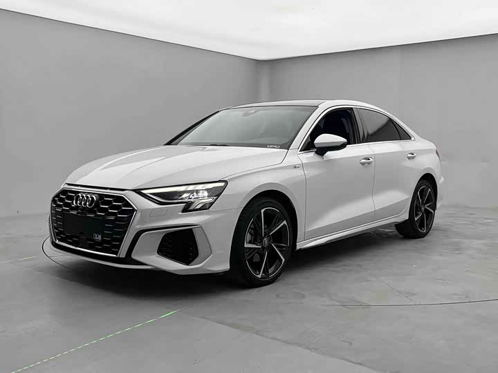 Фото 1 - Audi A3