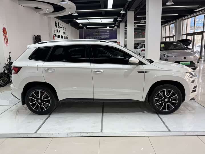 Photo 8 - Skoda Karoq
