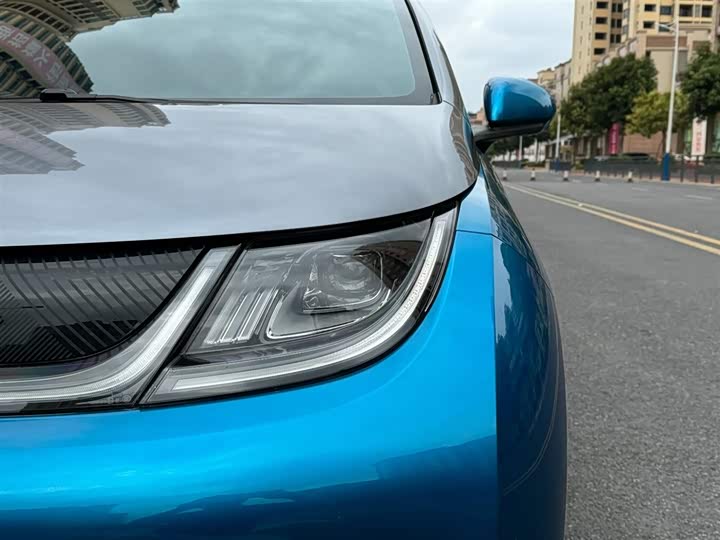 Фото 4 - BYD Dolphin