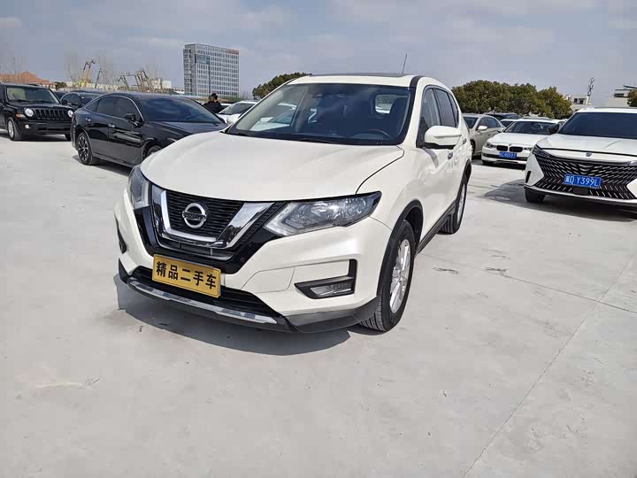 Фото 2 - Nissan X-Trail