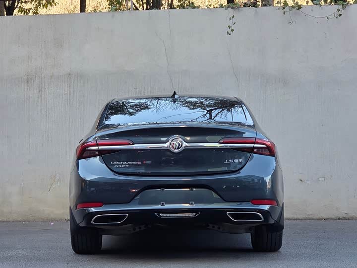 Фото 8 - Buick LaCrosse