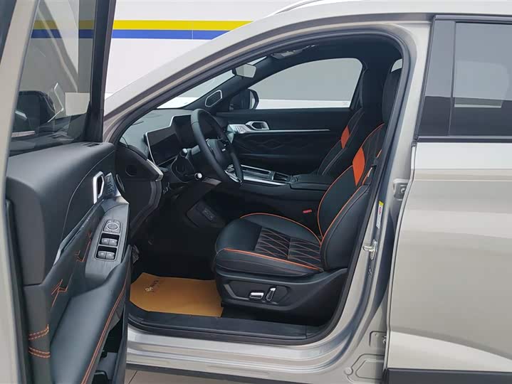 Фото 9 - Haval F7 (Monster)