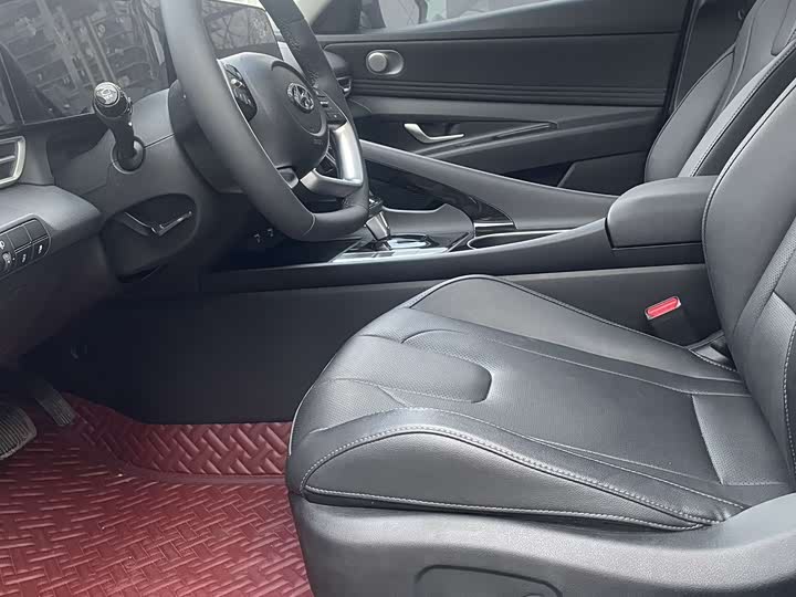 Фото 7 - Hyundai Elantra N line