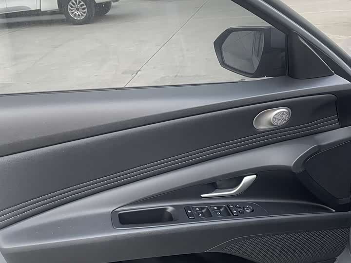 Фото 9 - Hyundai Elantra N line