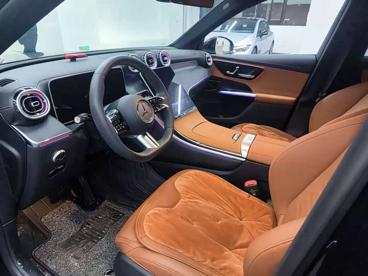 Фото 8 - Mercedes-Benz GLC-Class