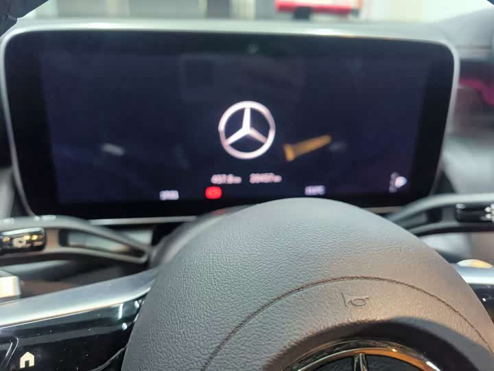 Фото 9 - Mercedes-Benz GLC-Class